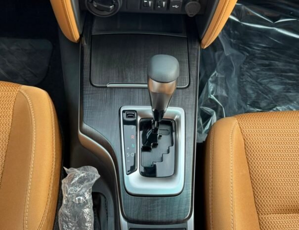 TOYOTA FORTUNER Image 6