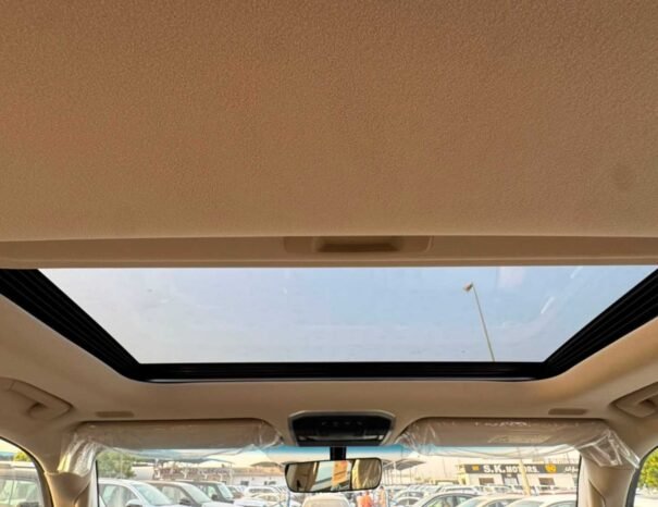 TOYOTA LANDCRUISER Image 2