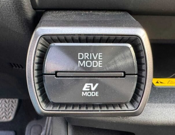 TOYOTA RAV4 Image 5