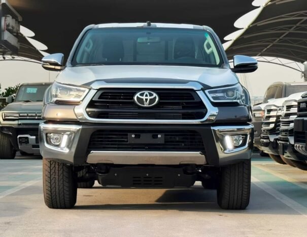 TOYOTA HILUX SR5 2026 DIESEL 4CY 2.8L A/T