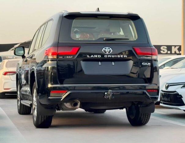 TOYOTA LANDCRUISER Image 16