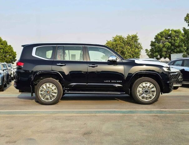 TOYOTA LANDCRUISER Image 13