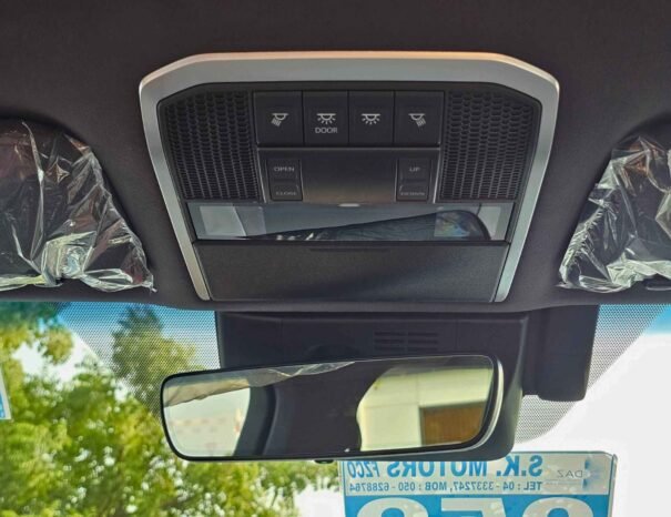 TOYOTA LANDCRUISER Image 7