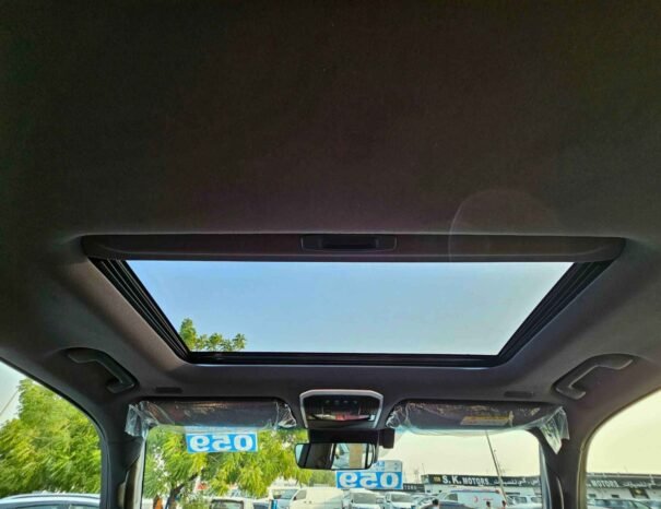 TOYOTA LANDCRUISER Image 8