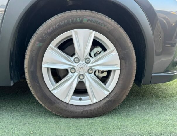 LEXUS UX300h Image 21