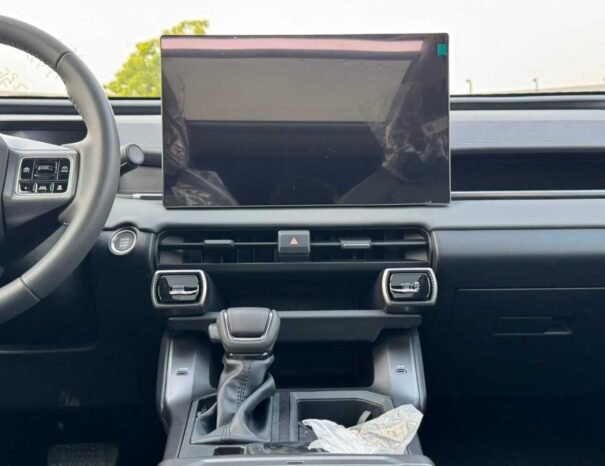TOYOTA RAV4 Image 2