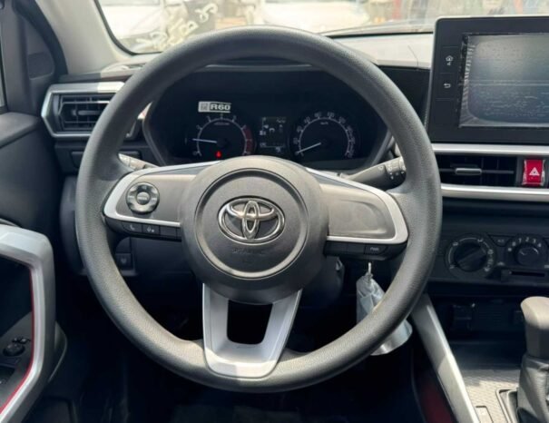 TOYOTA RAIZE Image 3