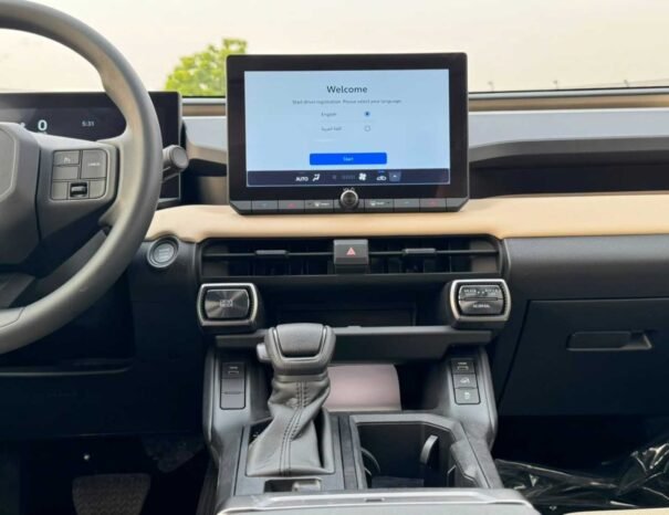 TOYOTA RAV4 Image 3