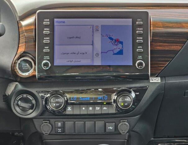 TOYOTA HILUX Image 3
