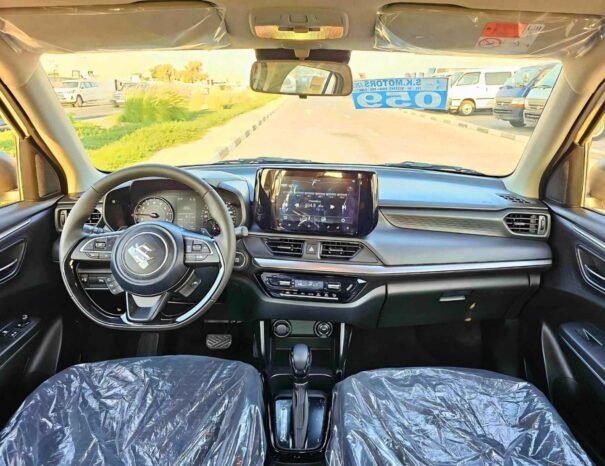 SUZUKI SWIFT Image 2