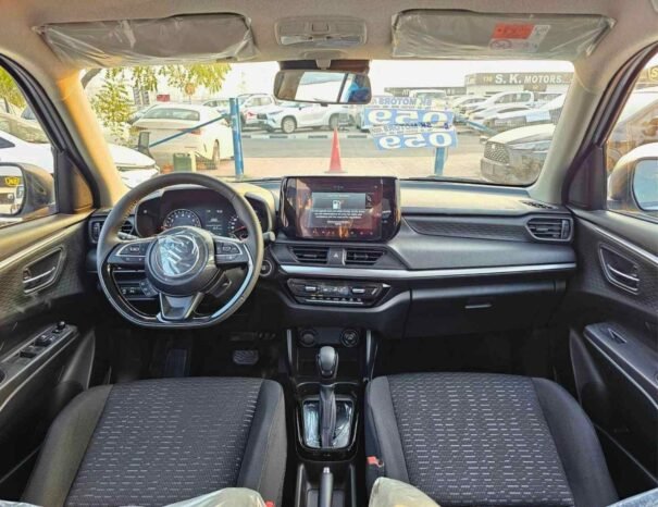SUZUKI SWIFT Image 3