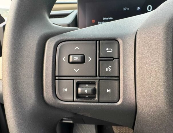 TOYOTA RAV4 Image 6