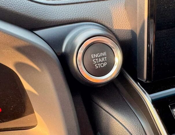 TOYOTA LANDCRUISER Image 7