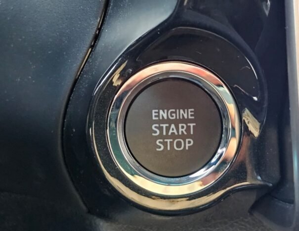 TOYOTA HILUX Image 4