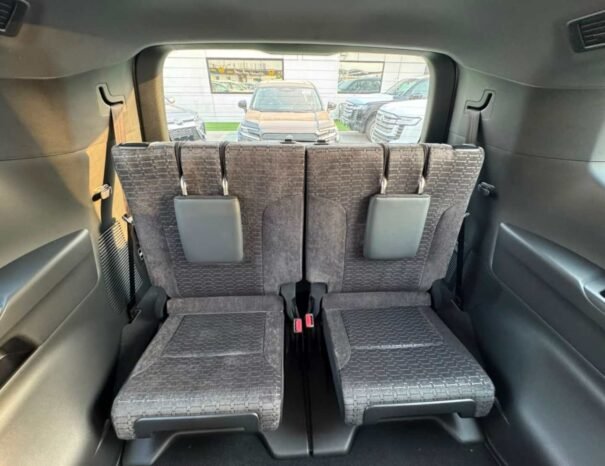 TOYOTA LANDCRUISER Image 20