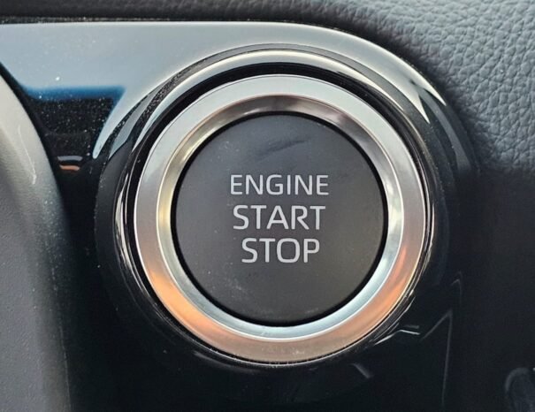 TOYOTA LANDCRUISER Image 8