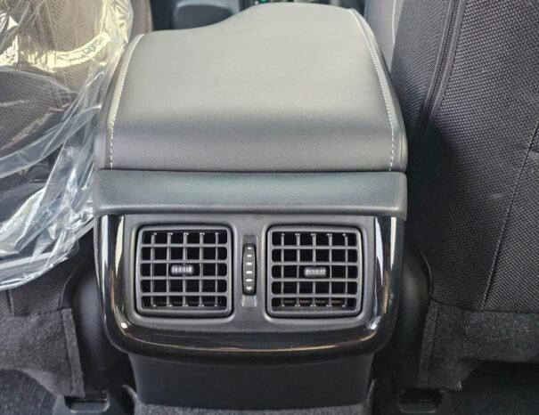 TOYOTA HILUX Image 21