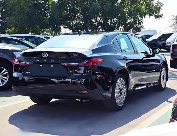 TOYOTA CAMRY Image 15