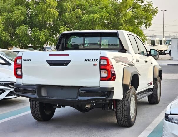 TOYOTA HILUX Image 16