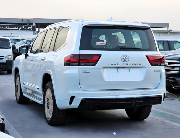 TOYOTA LANDCRUISER Image 20