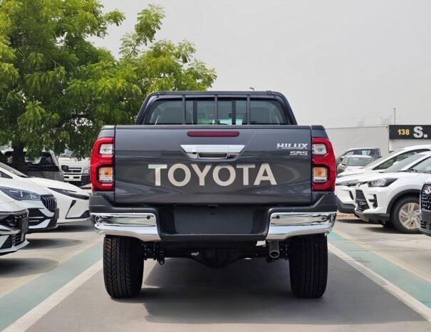 TOYOTA HILUX Image 14