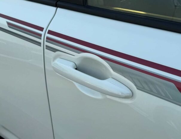 TOYOTA LANDCRUISER Image 15