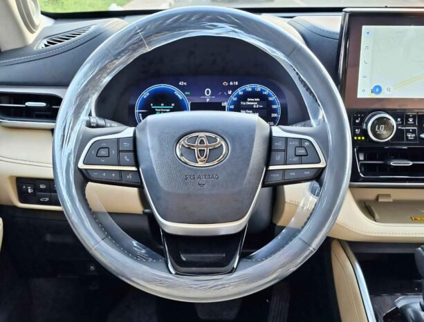 TOYOTA HIGHLANDER Image 10