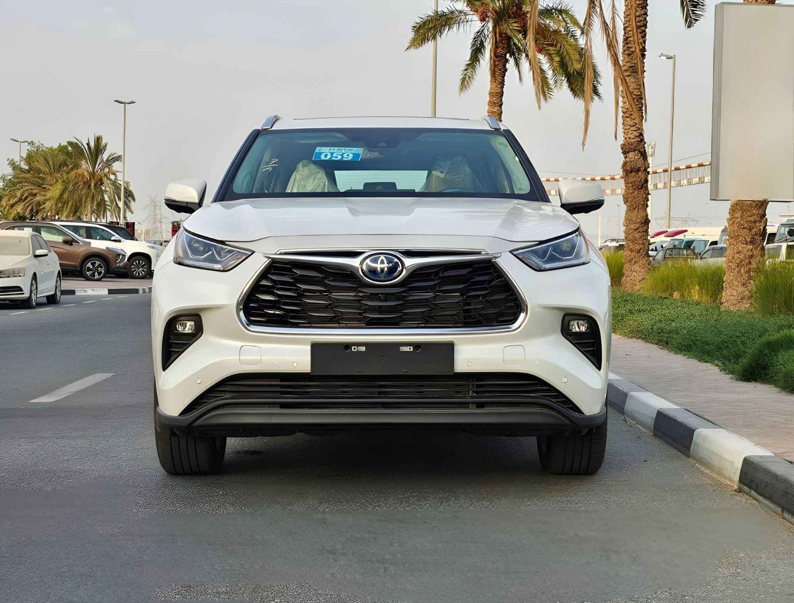 TOYOTA HIGHLANDER LIMITED 2026 HYBRID V4 2.5L A/T