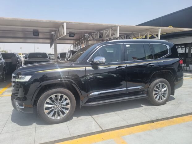 TOYOTA LANDCRUISER Image 11