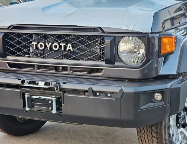 TOYOTA LANDCRUISER HARD-TOP Image 24