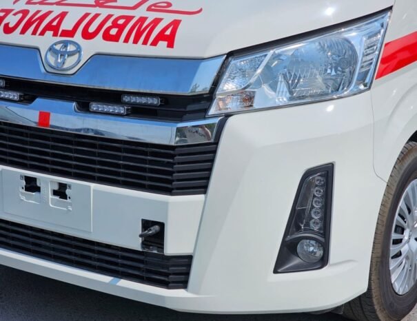 TOYOTA HIACE Image 25