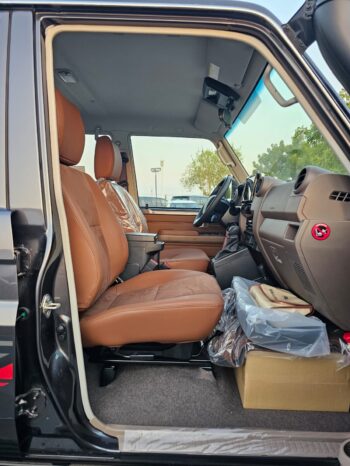 TOYOTA LANDCRUISER HARD-TOP Image 14