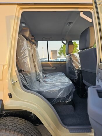 TOYOTA LANDCRUISER HARD-TOP Image 2
