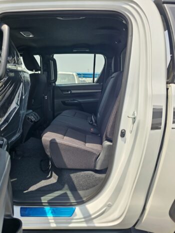 TOYOTA HILUX Image 3