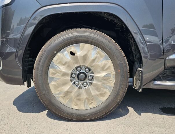 TOYOTA LANDCRUISER Image 26