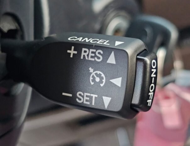 TOYOTA LANDCRUISER HARD-TOP Image 6