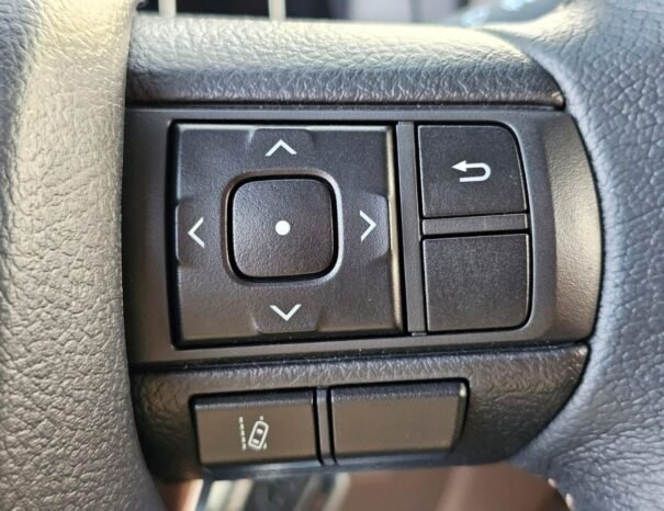 TOYOTA LAND CRUISER PICKUP Image 5