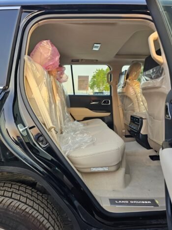TOYOTA LANDCRUISER Image 14