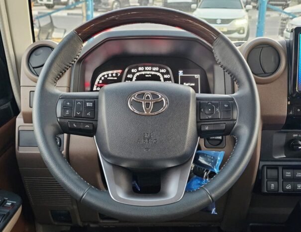 TOYOTA LANDCRUISER HARD-TOP Image 6