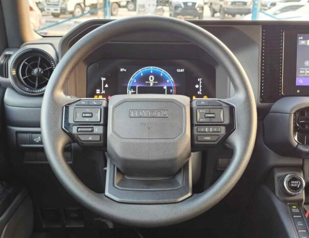 TOYOTA PRADO Image 5