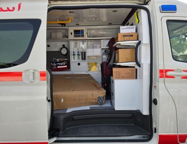 TOYOTA HIACE Image 7