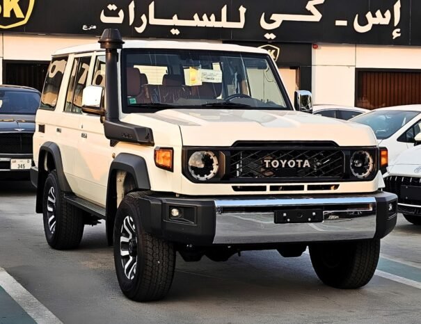 TOYOTA LANDCRUISER HARD-TOP Image 19