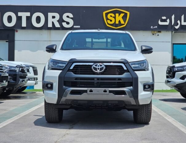 TOYOTA HILUX ADVENTURE SR5 2026 PETROL V6 4.0L A/T