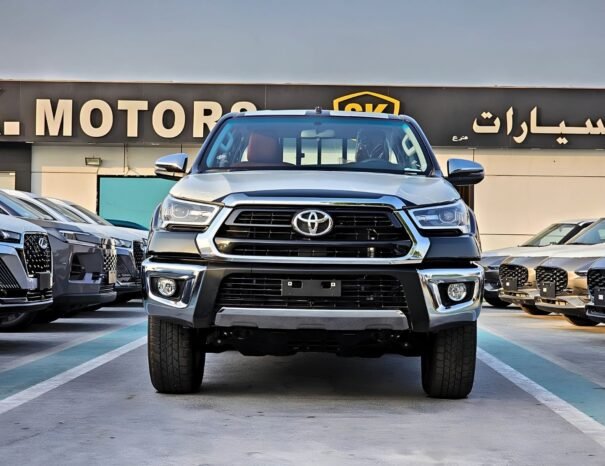 TOYOTA HILUX SR5 WIDE BODY 2026 PETROL V4 2.7L M/T