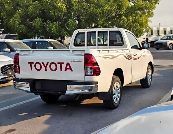 TOYOTA HILUX Image 14