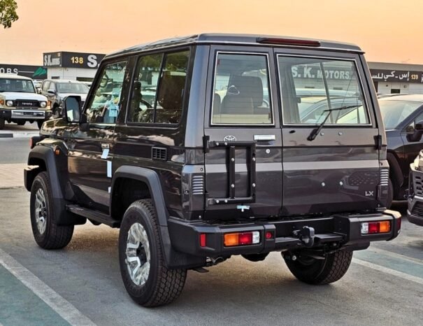 TOYOTA LANDCRUISER HARD-TOP Image 19