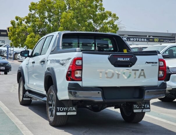 TOYOTA HILUX Image 20