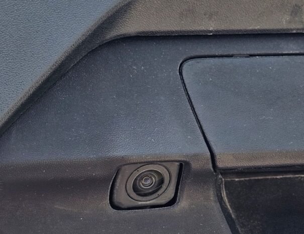 TOYOTA HILUX Image 23