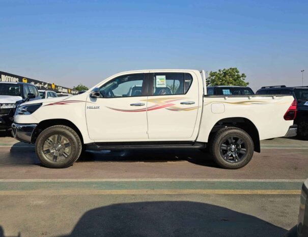 TOYOTA HILUX Image 15