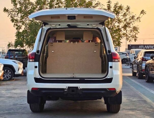 TOYOTA LANDCRUISER Image 20